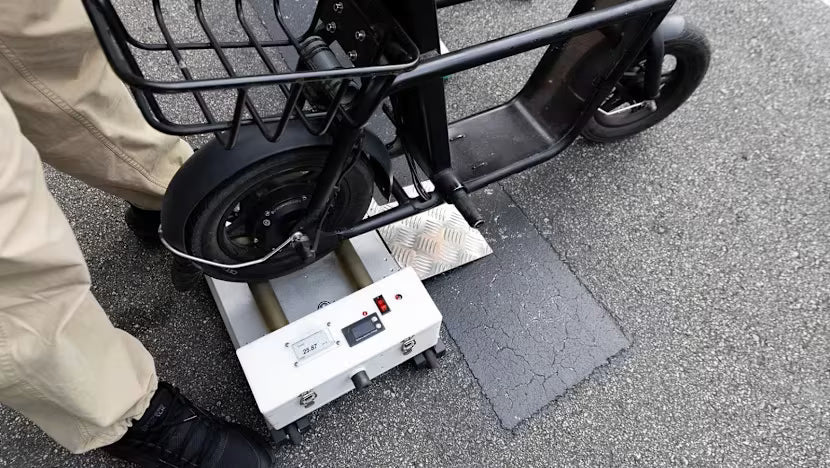 新加坡陆交局启用新型车速侦测器 严打违规代步工具