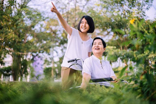 Top 4 PMA-Friendly Attractions To Visit In Singapore - Falcon Mobility Singapore