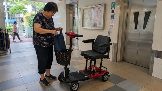 Planning Every Outing Around Energy Levels: How Daily Fatigue Changes Community Mobility Before Choosing a Mobility Scooter